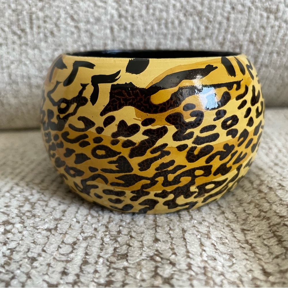 Leopard Print Yellow Bangle Bracelet - Picture 10 of 11